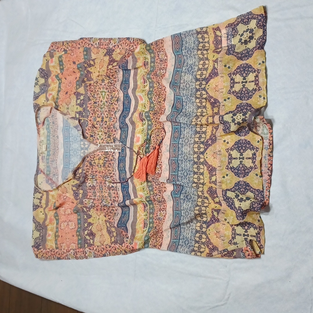 Energe World Wear Woman's Top cover up size x-large